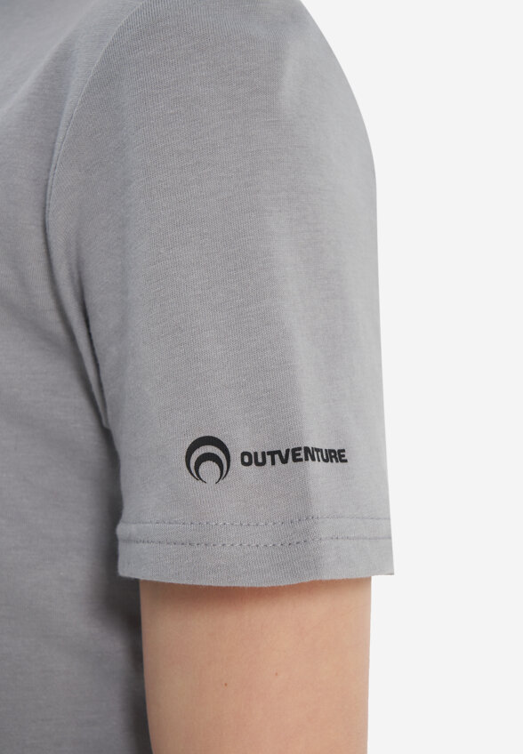 Футболка для мальчиков Outventure, Серый