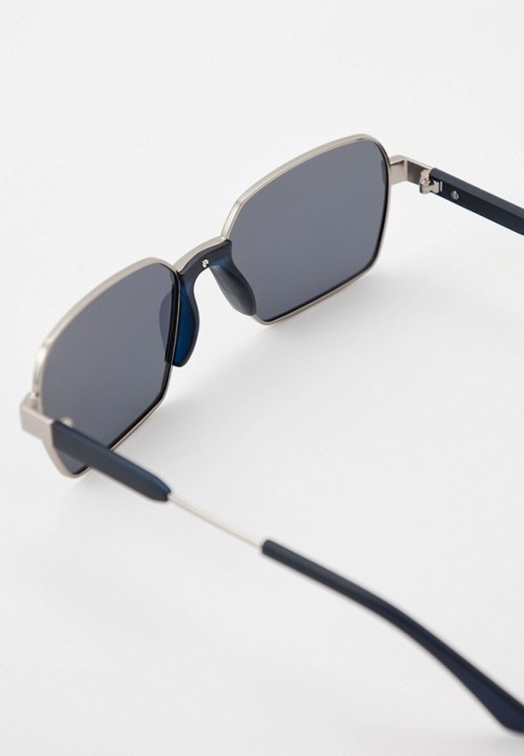 Очки солнцезащитные Matrix