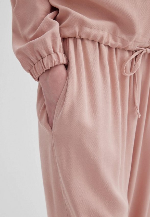 Костюм спортивный Envylab