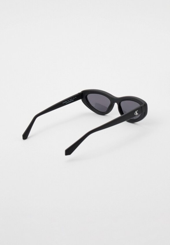 Очки солнцезащитные Calvin Klein Jeans
