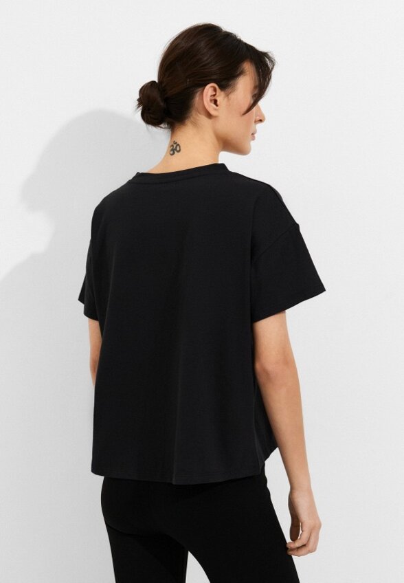 Футболка ASICS