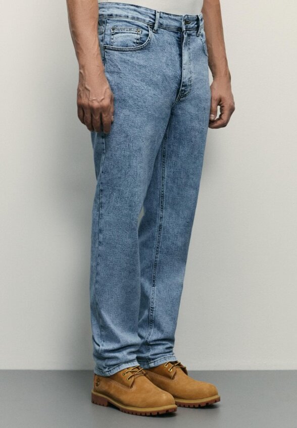 Джинсы Zrn Man