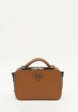 Prada Brique1  - превью