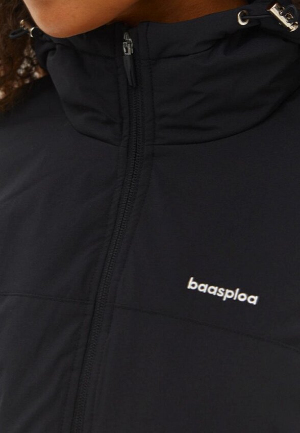 Куртка утепленная Baasploa