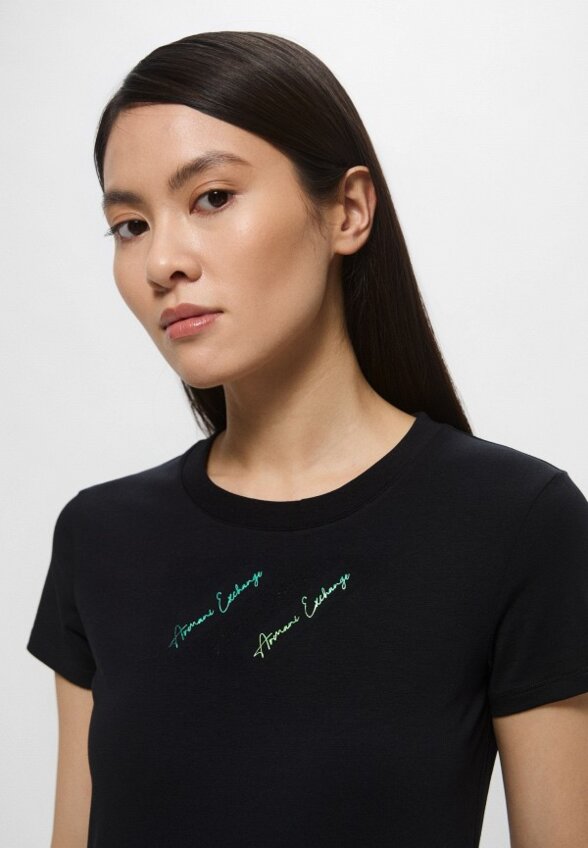 Футболка Armani Exchange