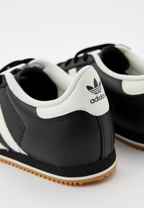 Кроссовки adidas Originals