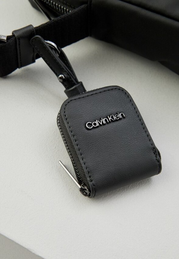 Сумка и кошелек Calvin Klein