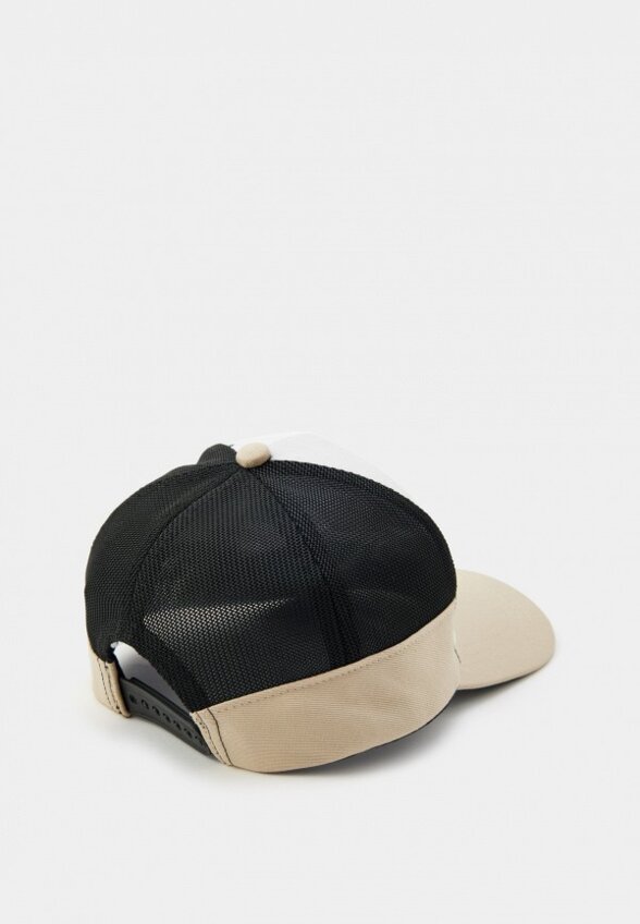 Бейсболка Boss