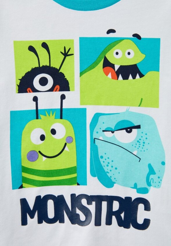 Футболка и шорты PlayToday