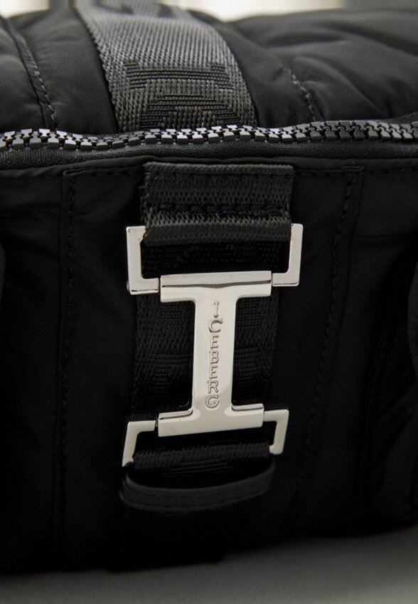 Сумка поясная Iceberg