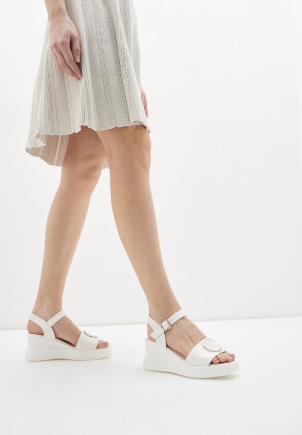 Босоножки Obba