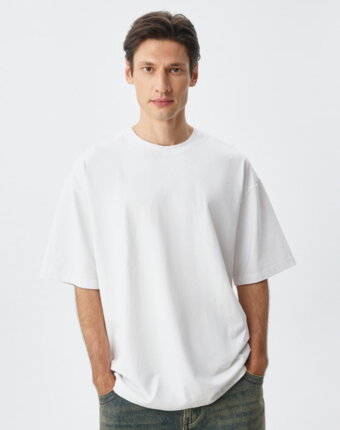 Базовая футболка MAX OVERSIZE FIT мужчинам