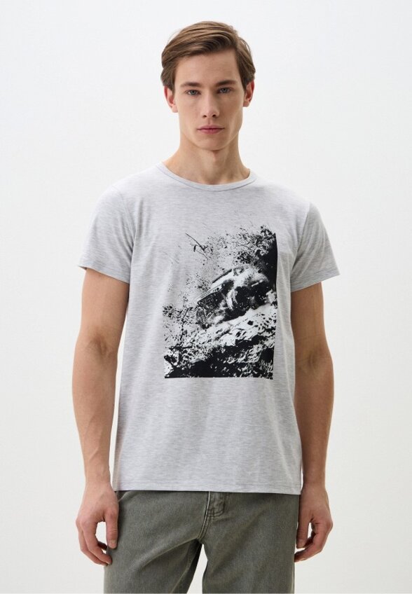 Футболка D.S