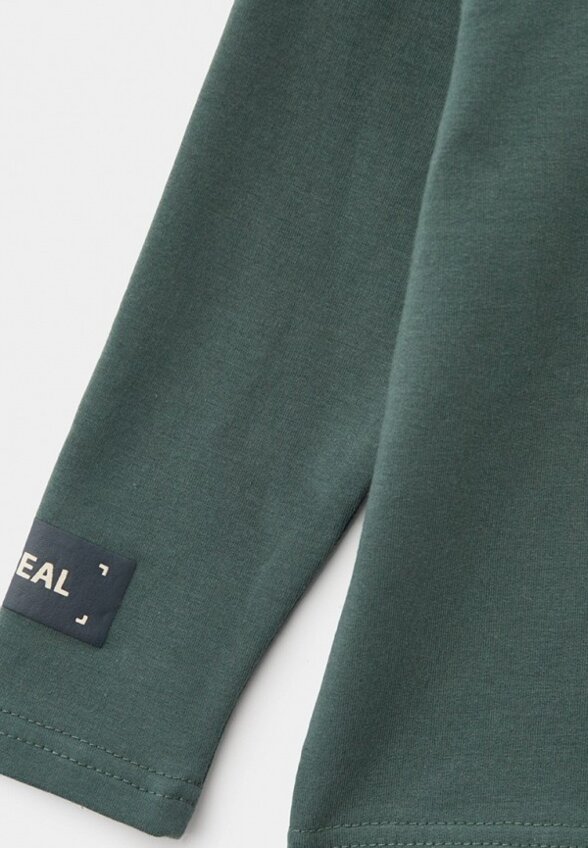 Водолазка Pelican