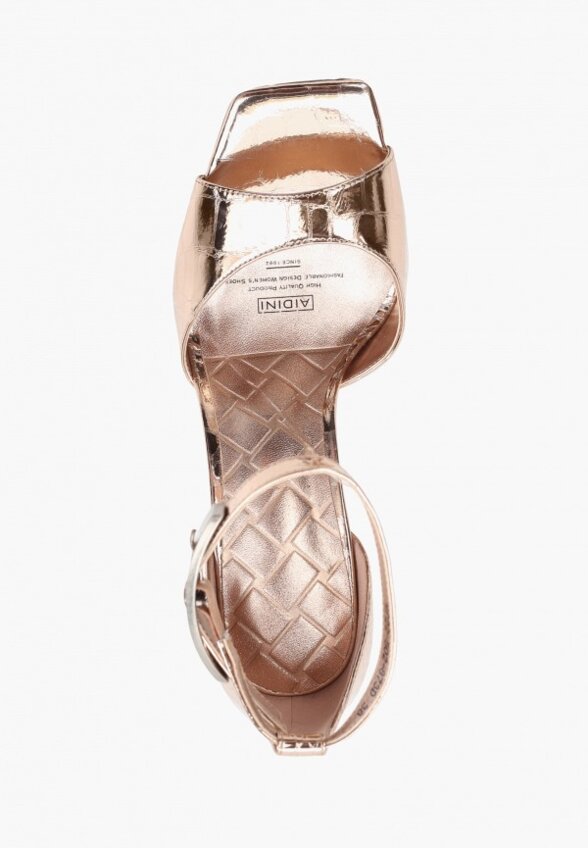 Босоножки Aidini