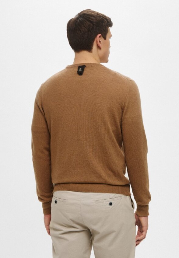 Джемпер Billionaire