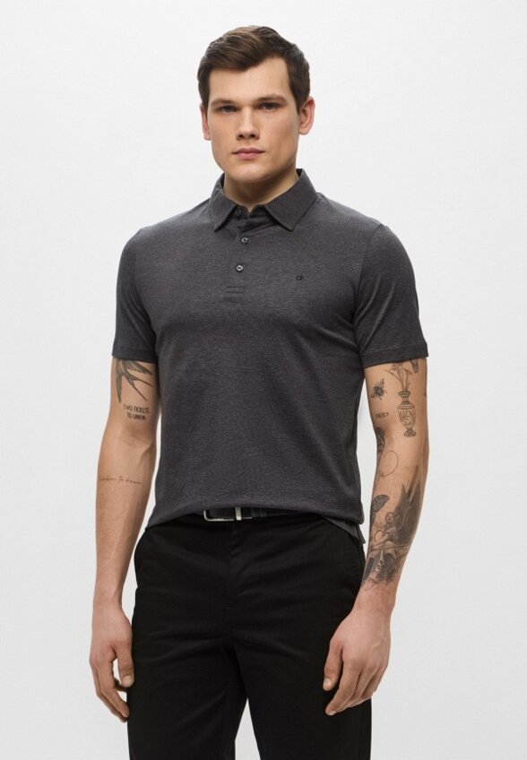Поло Calvin Klein