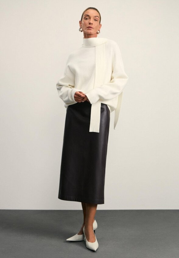 Джемпер Zarina