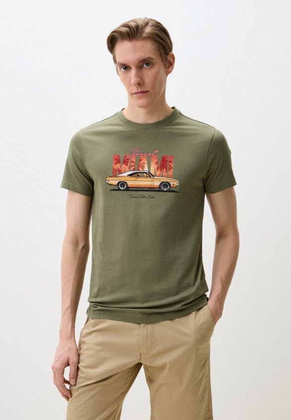 Футболка Deeluxe