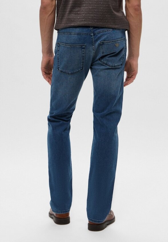 Джинсы Emporio Armani