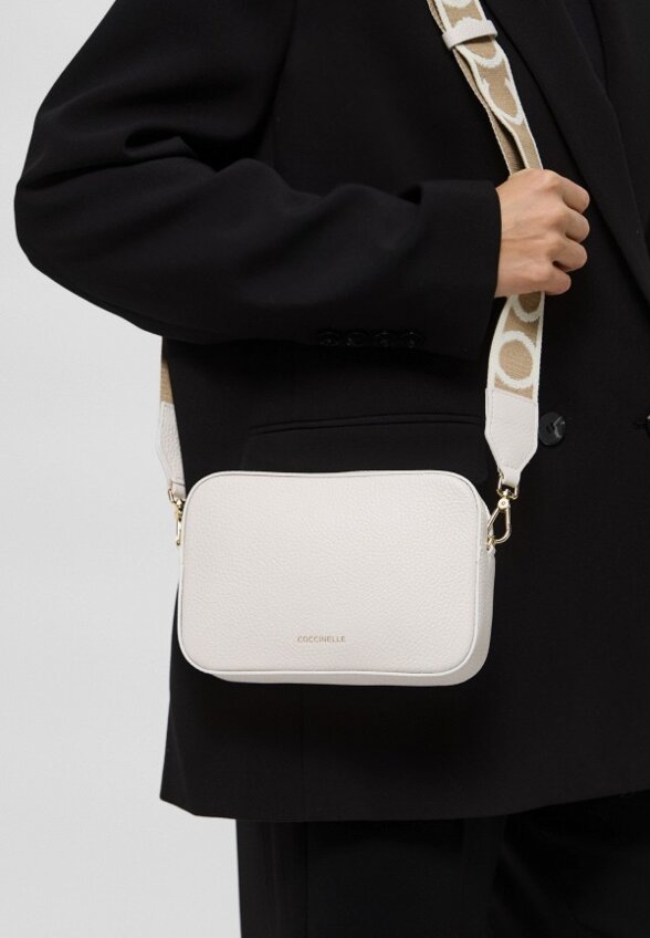 Сумка Coccinelle