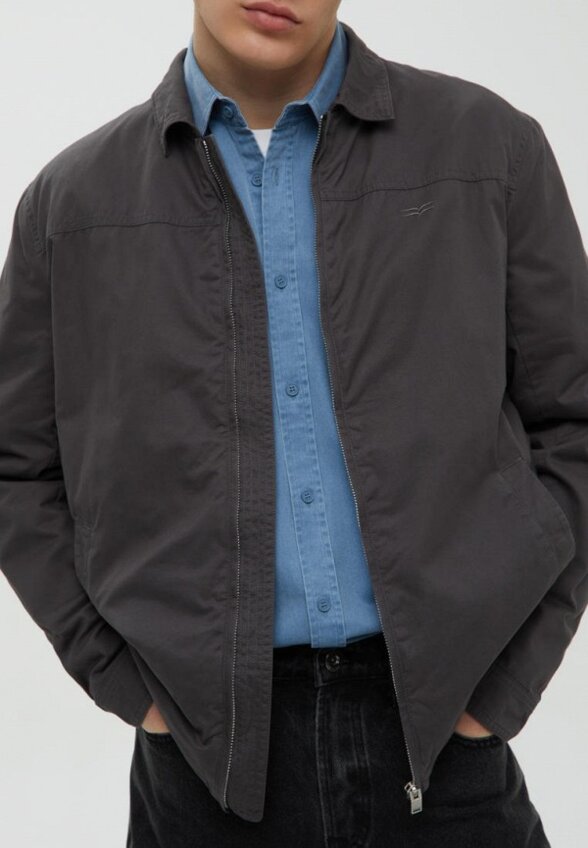 Ветровка Finn Flare