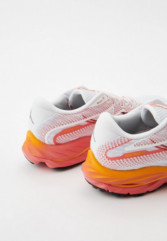 Кроссовки Mizuno