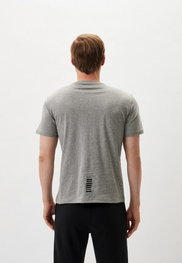 Футболка EA7