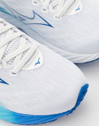 Кроссовки Mizuno женщинам