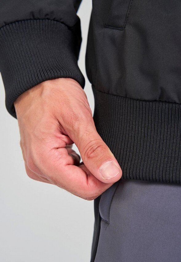 Куртка утепленная Baasploa