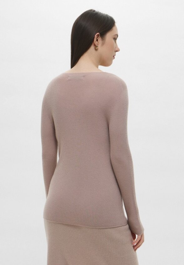 Джемпер Genious