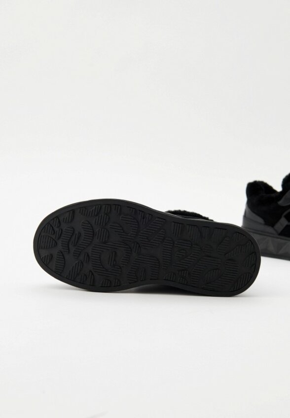 Кроссовки Founds