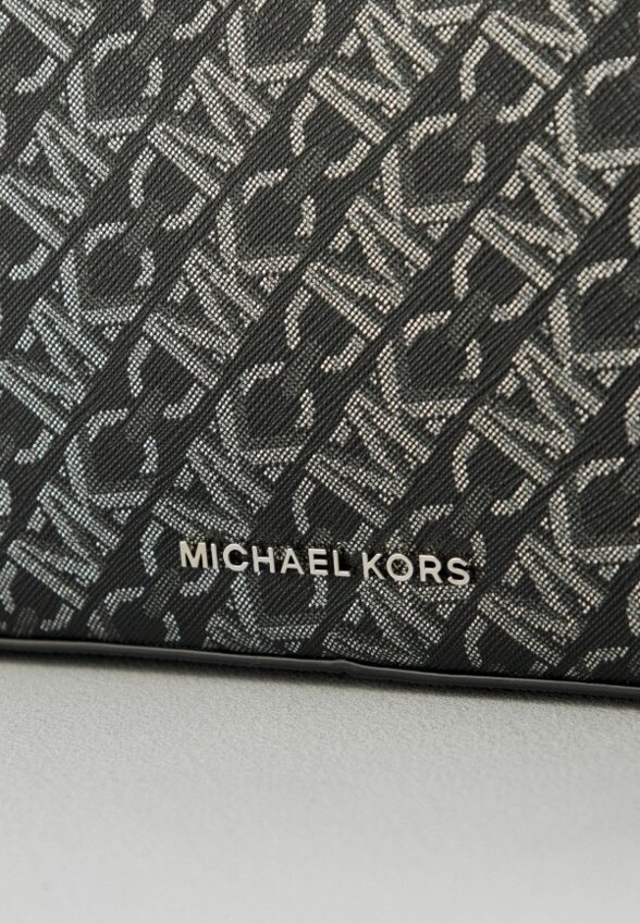 Сумка Michael Michael Kors