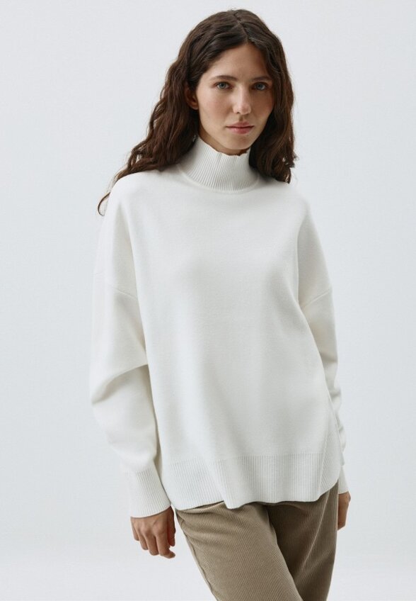 Свитер Sela
