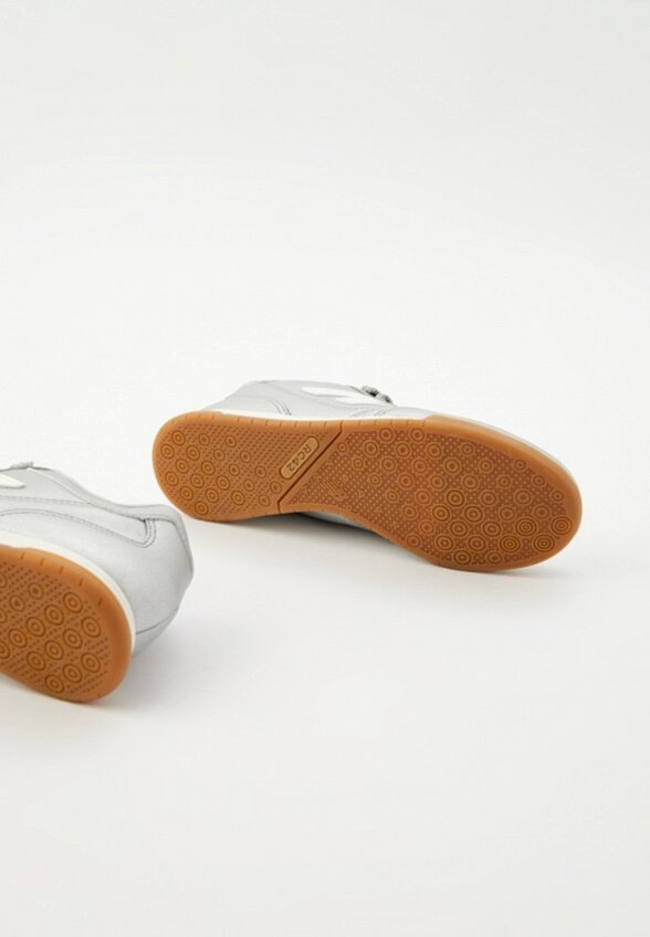 Кроссовки New Balance