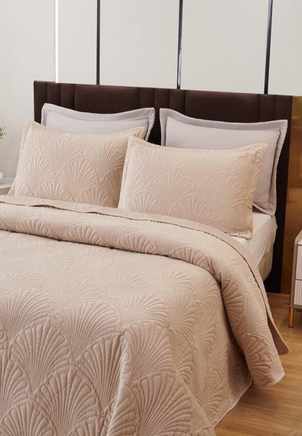 Комплект с покрывалом Sofi De Marko