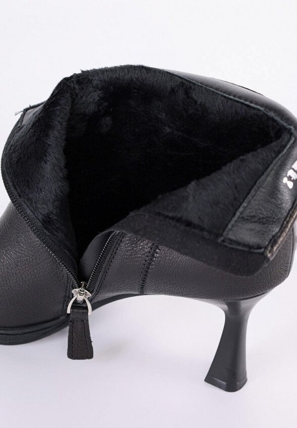 Ботильоны Gut