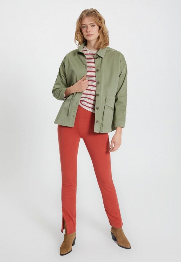 Ветровка Mudo