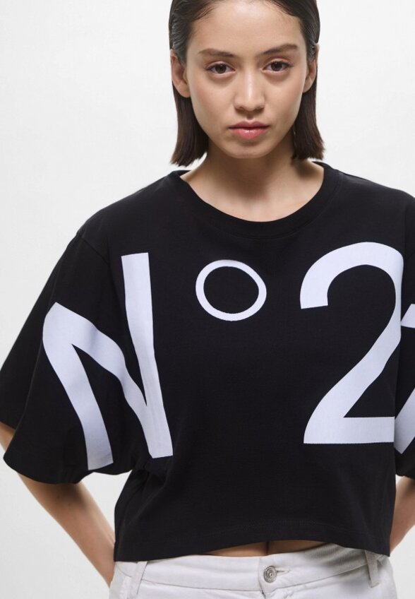 Футболка N21