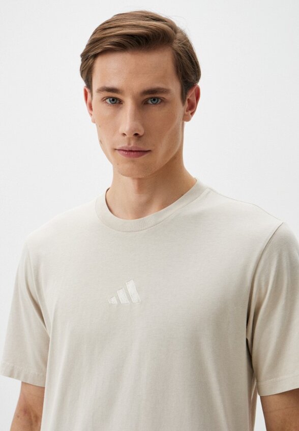 Футболка adidas