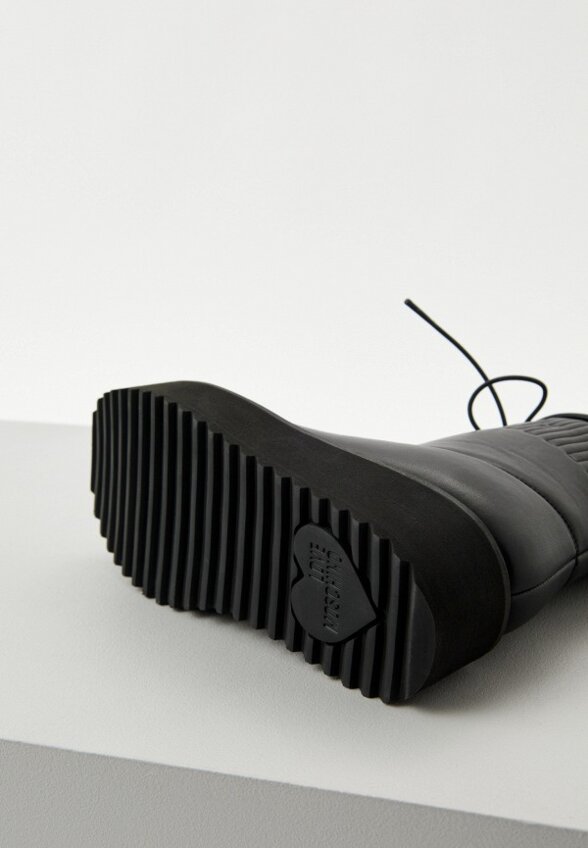 Дутики Love Moschino