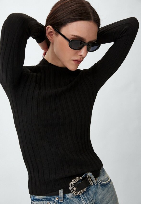 Водолазка Mango