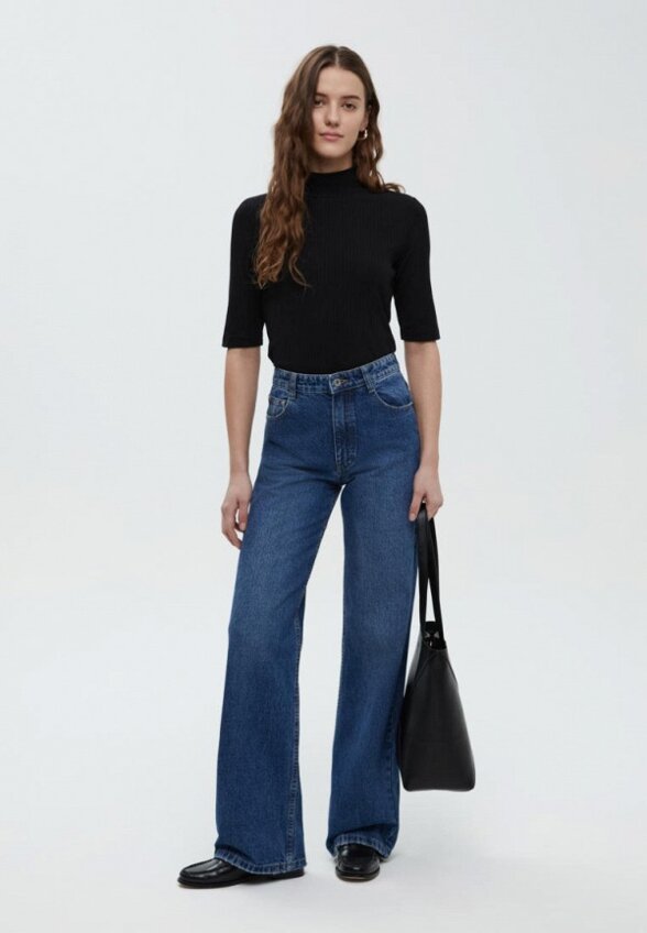 Футболка Finn Flare