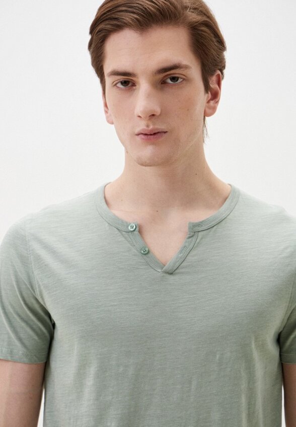 Футболка Terranova