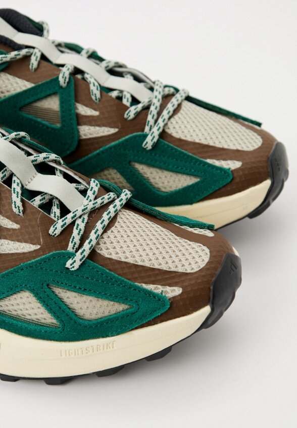 Кроссовки adidas