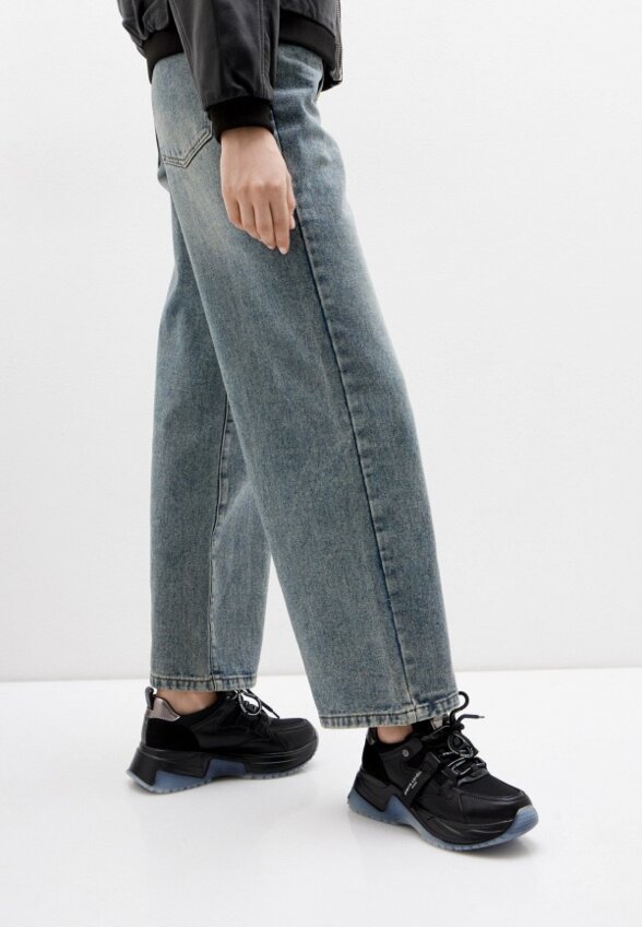 Кроссовки Pierre Cardin