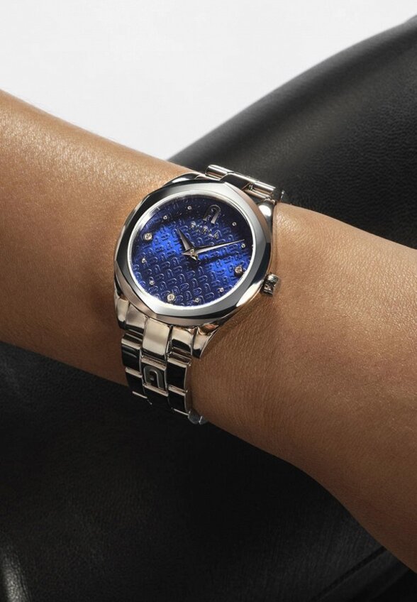 Часы Furla