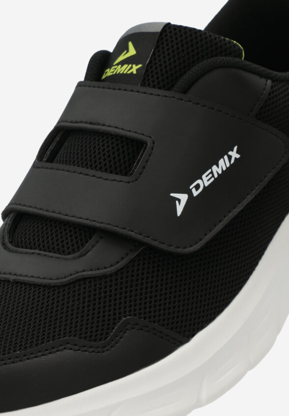 Кроссовки для мальчиков Demix Sp Smart V, Черный