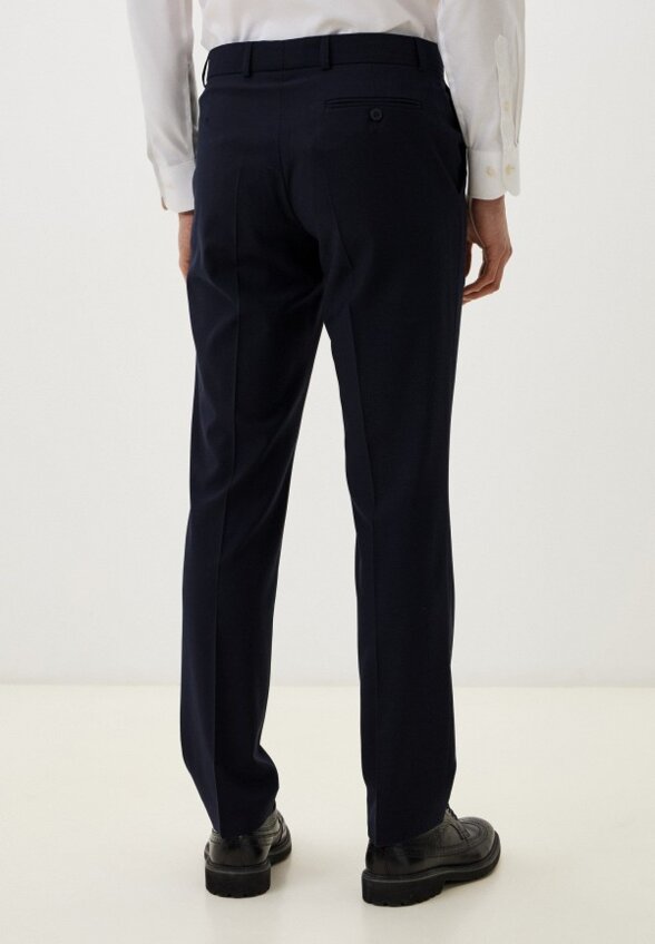 Костюм классический Laconi