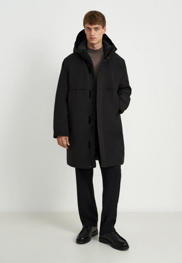 Пуховик Finn Flare